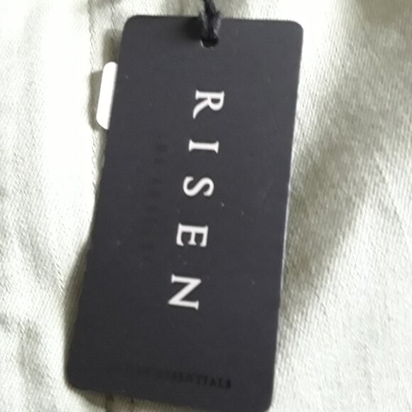 NWT Risen Los Angles Sage Regular Capri Size 32/15 - Picture 2 of 6